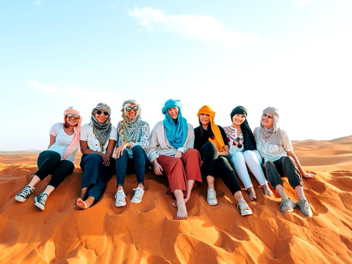 Merzouga Luxury Camp ภายนอก รูปภาพ