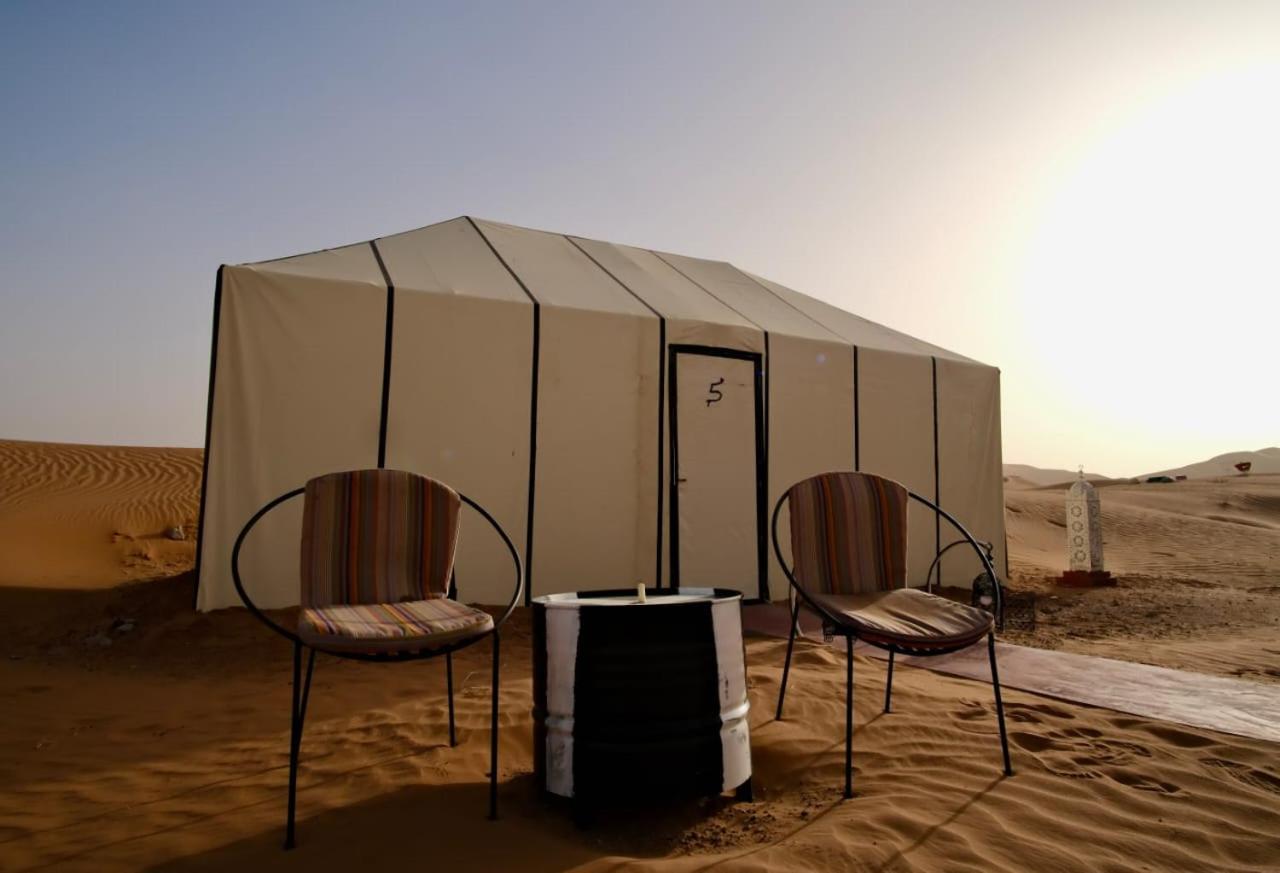 Merzouga Luxury Camp ภายนอก รูปภาพ