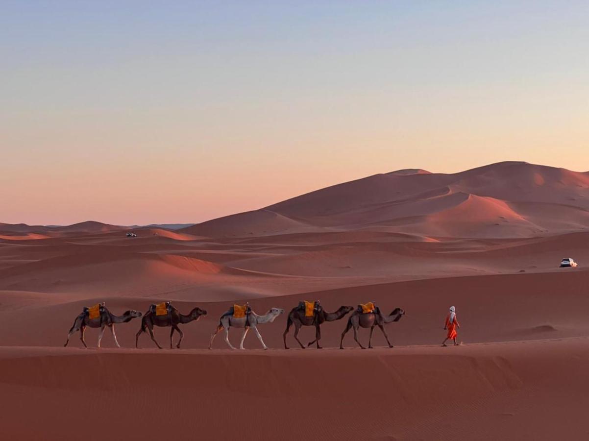 Merzouga Luxury Camp ภายนอก รูปภาพ