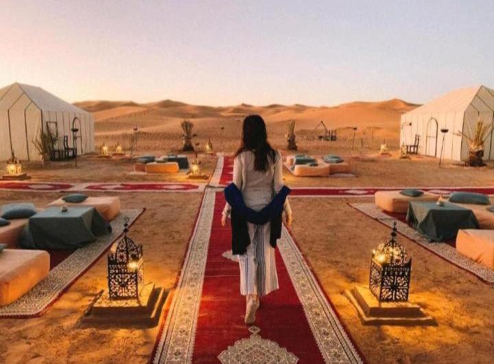 Merzouga Luxury Camp ภายนอก รูปภาพ