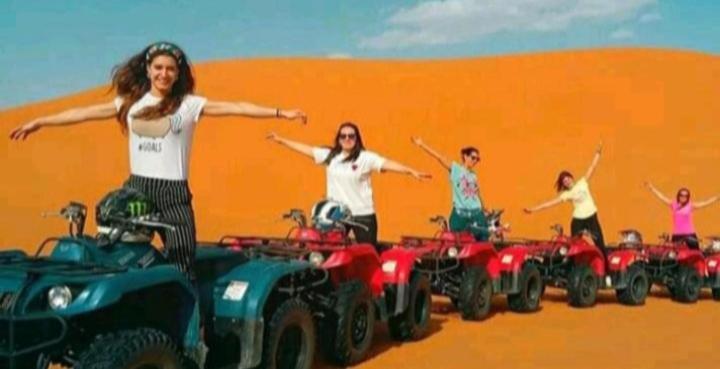 Merzouga Luxury Camp ภายนอก รูปภาพ