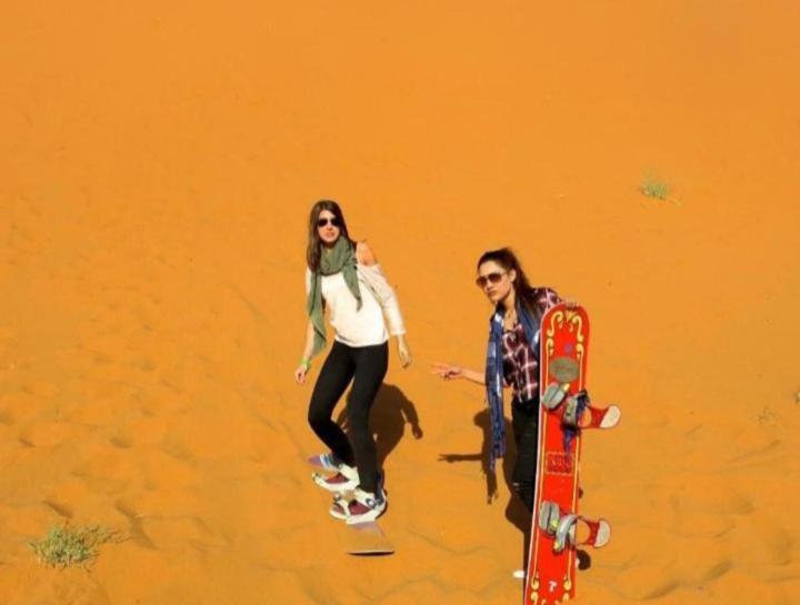 Merzouga Luxury Camp ภายนอก รูปภาพ