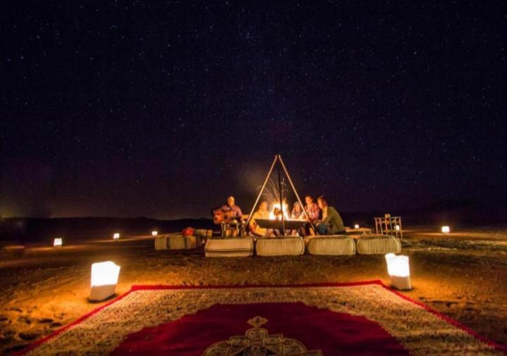 Merzouga Luxury Camp ภายนอก รูปภาพ
